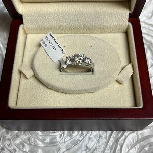 Sterling Silver promise ring with zirconia size 10